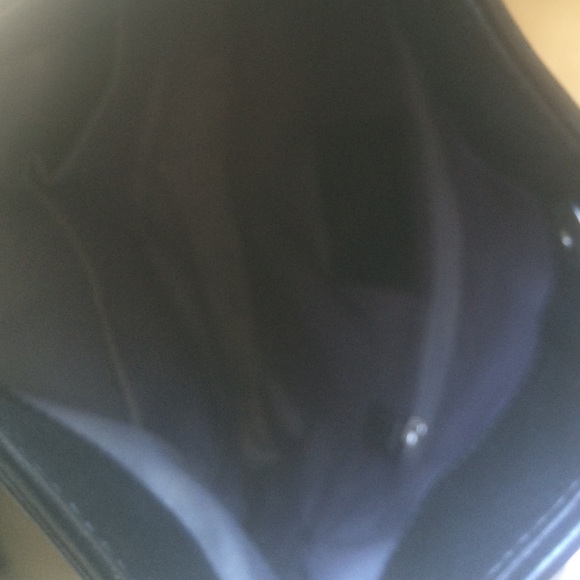 Sold - Picture 3 of 4