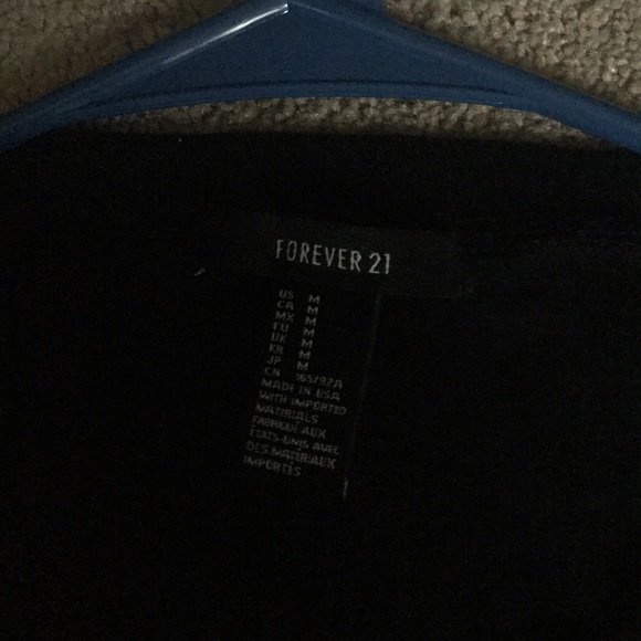 Tops - Picture 3 of 3