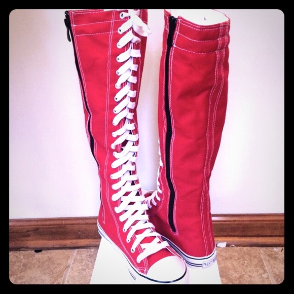 NIB Knee high canvas casual sneakers.