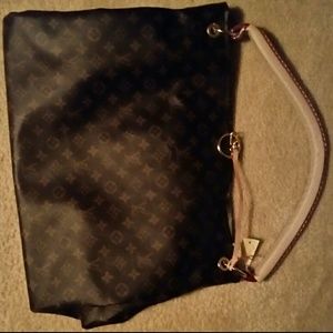 Louis Vuitton oversized bag handbag