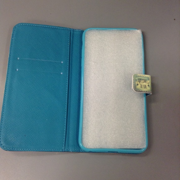 iPhone 6 4.7" / 6 Plus 5.5" Leather Wallet Case - Picture 3 of 3