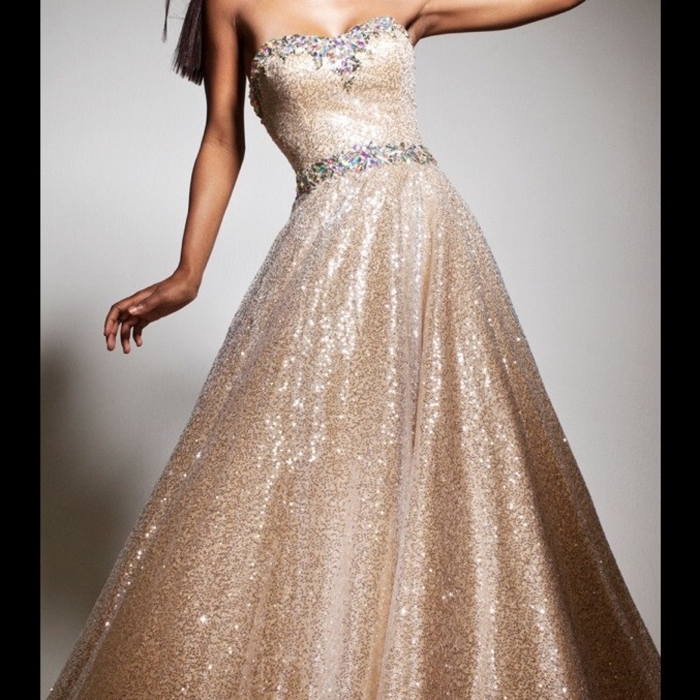 TonyBowlsLimitedEditionGown (Pageant, Quinceañera)