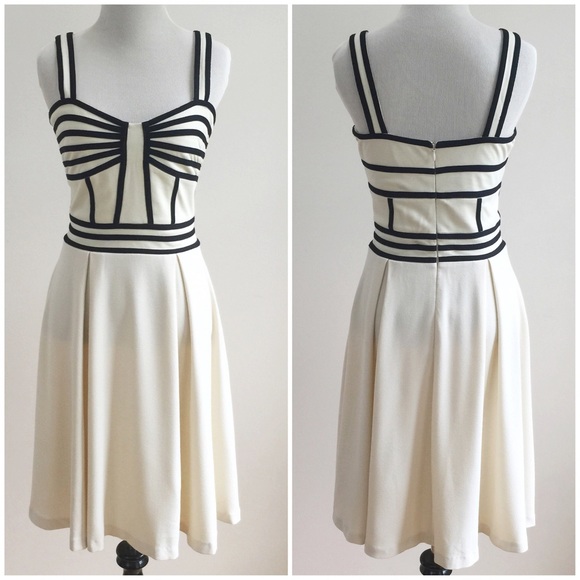 🎉HP🎉Pink Martini Sleeveless Aphrodite Dress NWOT - Picture 2 of 4