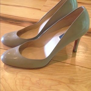 Size 8 Ann Taylor high heels