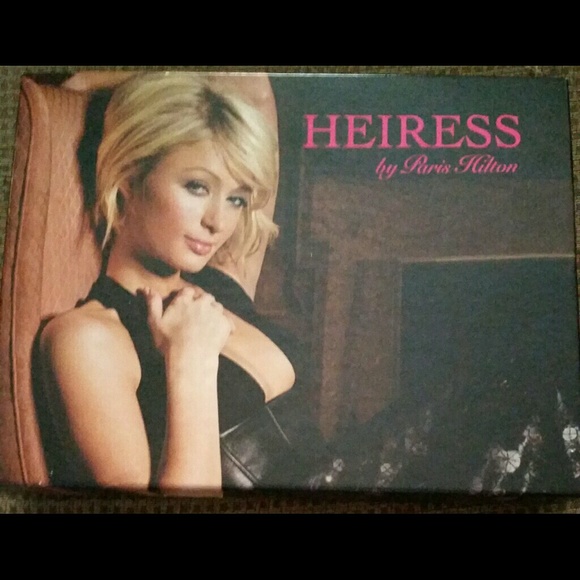 Paris Hilton Heiress gift set
