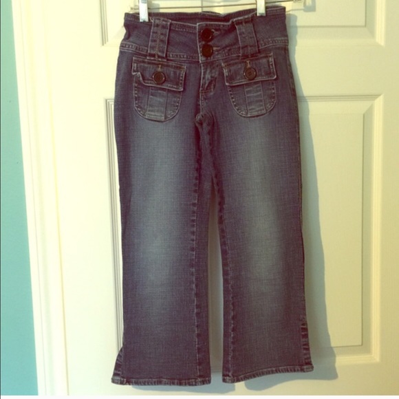 🎉Host Pick🎉 Z Cavaricci Blue Jean Capri Cropped - Picture 2 of 6