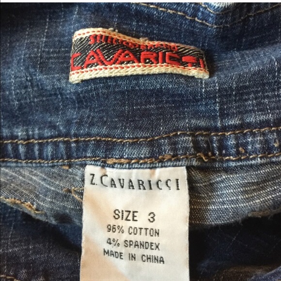 🎉Host Pick🎉 Z Cavaricci Blue Jean Capri Cropped - Picture 4 of 6
