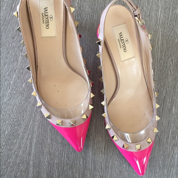 Valentino Shoes - Valentino Rockstud pink low stud kitten heel 36.5