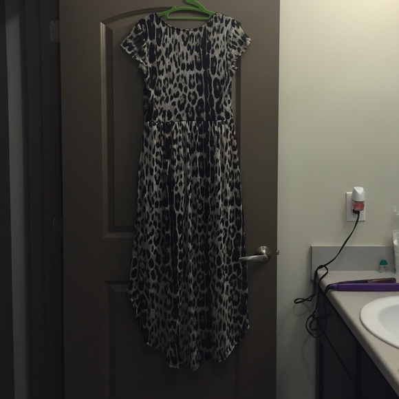 Lace Cheetah High/Low - Picture 2 of 3