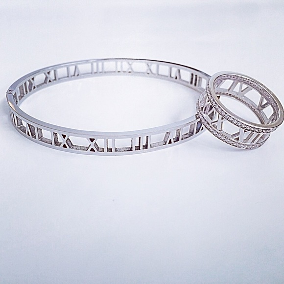Roman numeral bangle! - Picture 3 of 3