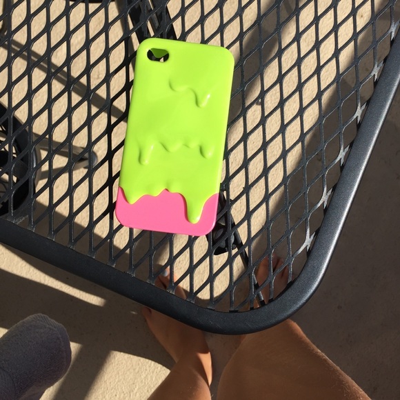 iPhone  4 case