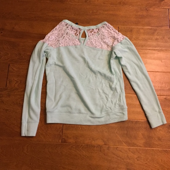 Mint sweater with lace! Really cute! - Picture 2 of 2