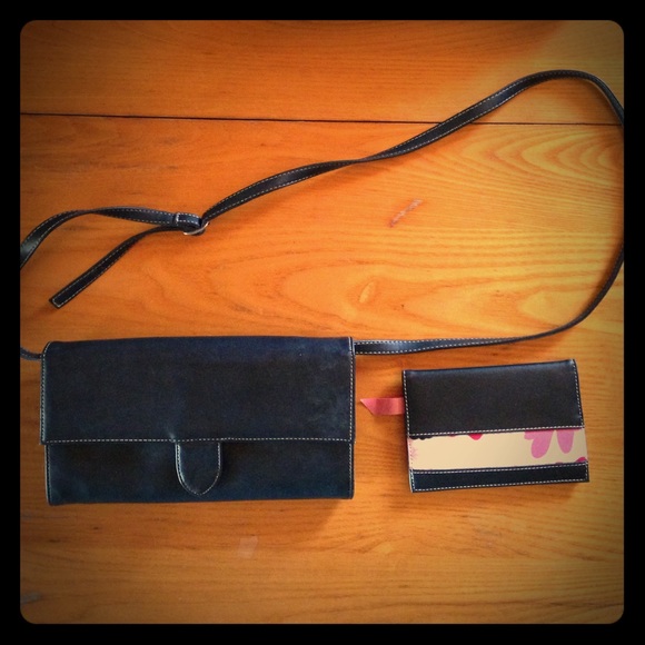 Mary Kay Clutches & Wallets - 🎀 Mary Kay Purse and Wallet 🎀