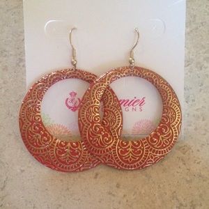 Brand new, never worn Premier earrings