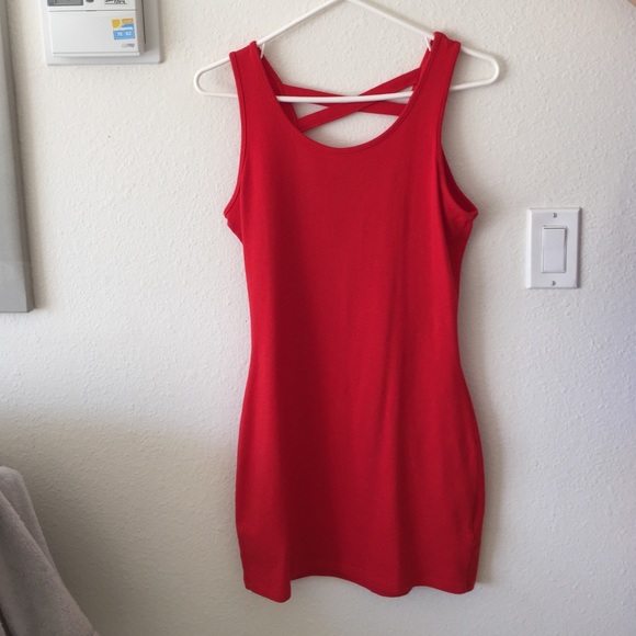 Red bodycon dress
