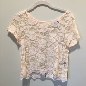 Aritzia lace crop top