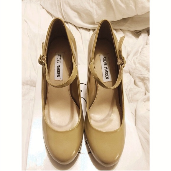 Steve Madden Realize Mary Jane