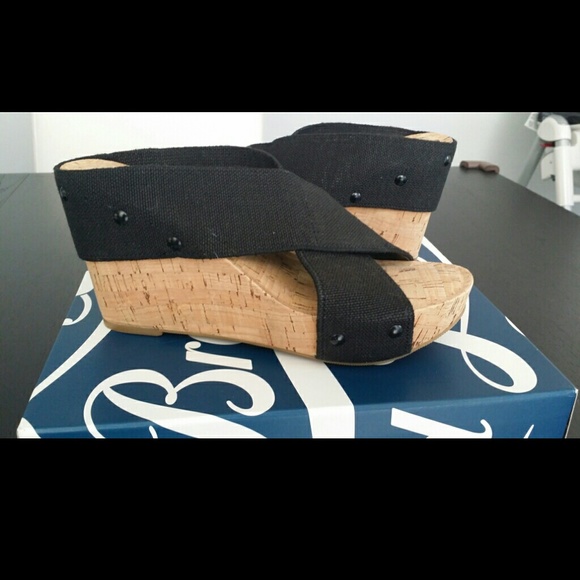 Miller Wedge sandal!