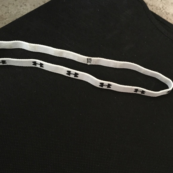 Under armor headband - Picture 1 of 2