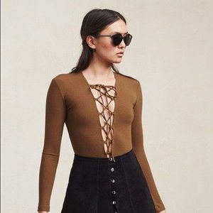 Reformation Avalon Bodysuit (XS) cocoa