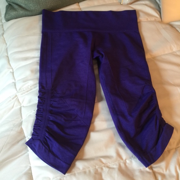 Purple Lululemon In The Flow Crop II - Picture 2 of 4
