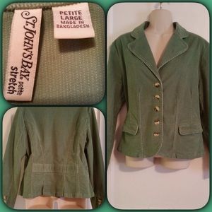 Very nice corduroy jacket, light green💚💚