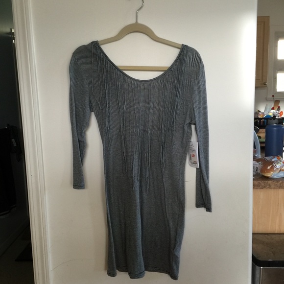 NWT RVCA Dress - Picture 1 of 4