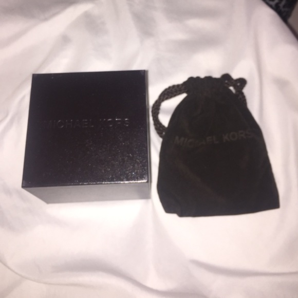 Michael kors jewelry holders