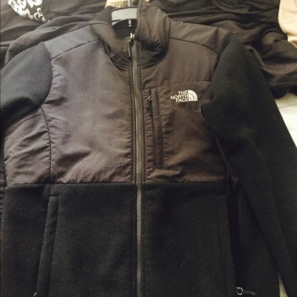 Women's North face Denali