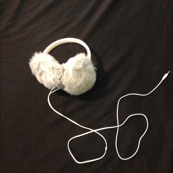 Headphone earmuffs