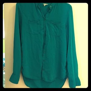Long sleeve button down top