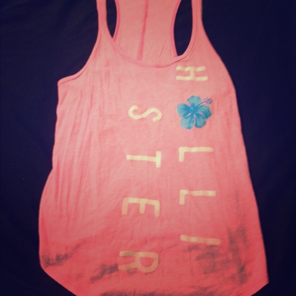 Hollister tank