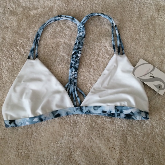 acacia swimwear Other - Blue Tiedye/ White Bikini Top
