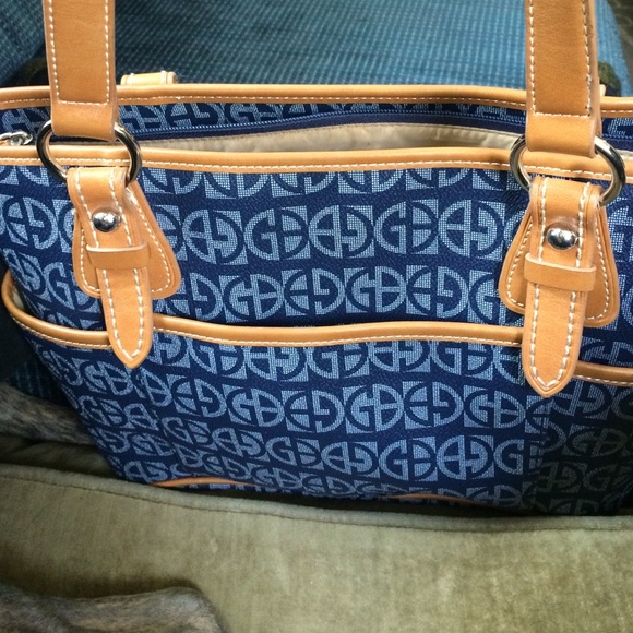 Giani Bernini Blue and Tan Leather Handbag - Picture 2 of 4