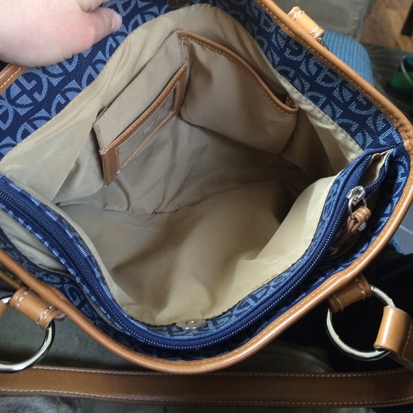 Giani Bernini Blue and Tan Leather Handbag - Picture 4 of 4