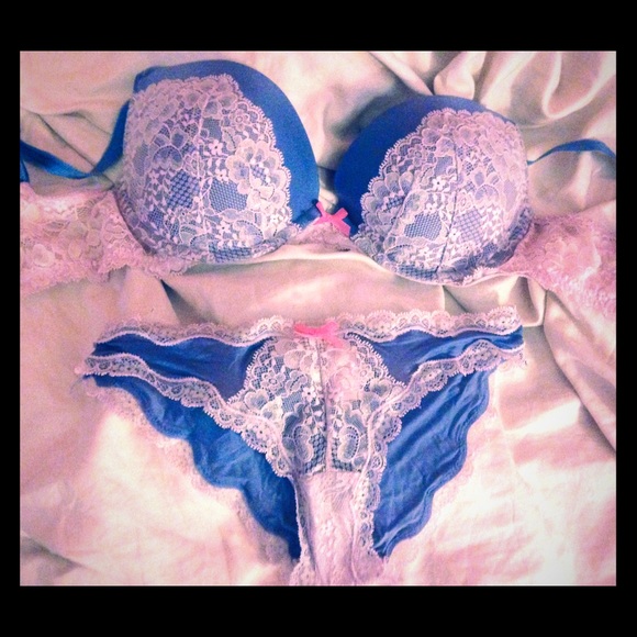 Periwinkle & Pink Push-Up Bra & Panty Set