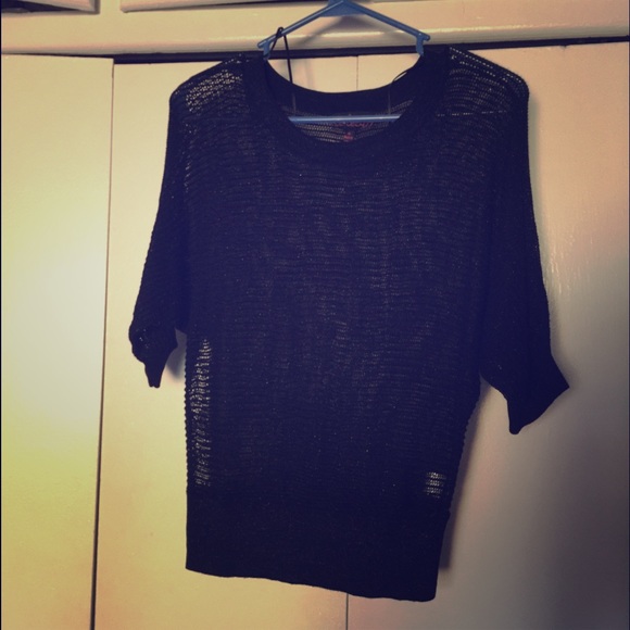 Black mesh/knitted top