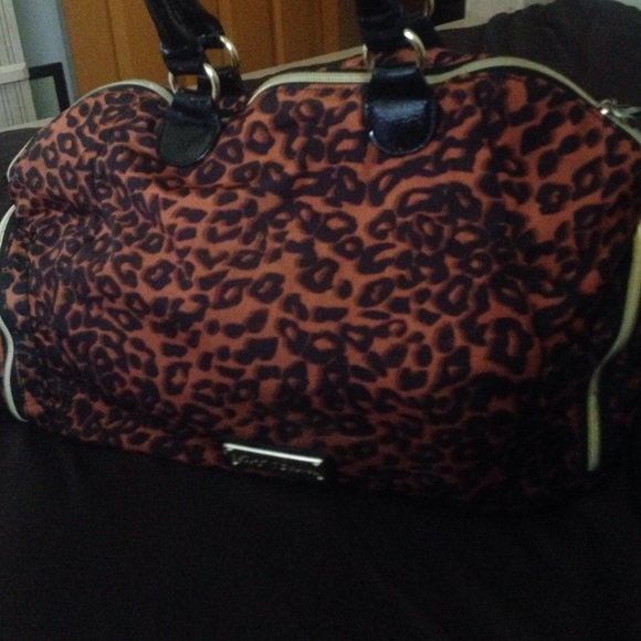 Over night  tote betsey Johnson