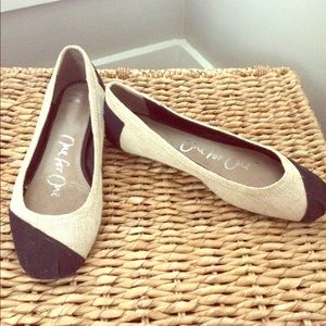 TOMS ballet flats sz 7