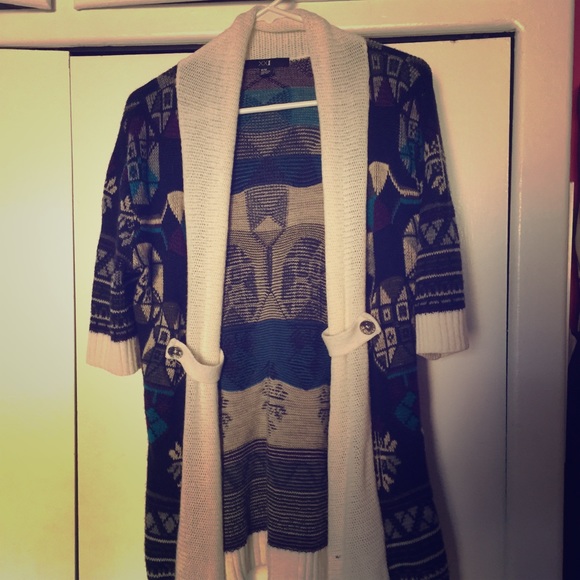 Short sleeve cardigan sweater