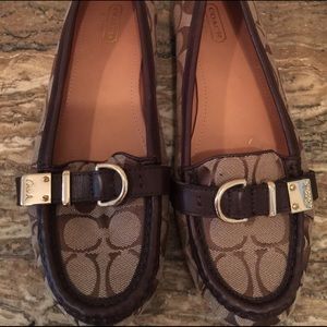 100% authentic Coach Brown  loafer