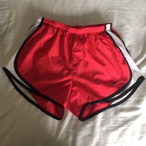 Women's Nike tempo shorts- hot pink size medium