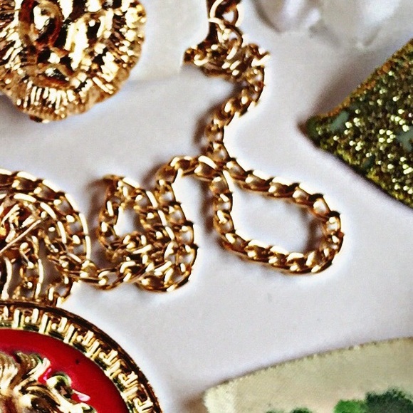 ❗️🚫SOLD❗️The Immaculate Lion Set - Picture 3 of 4