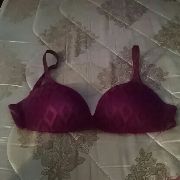 Body by Victoria Secret Bra - Picture 1 of 1