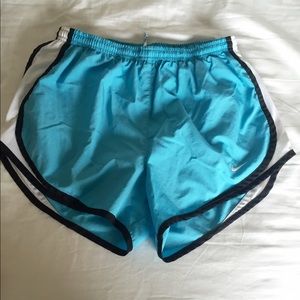 Women's Nike tempo running short bright blue