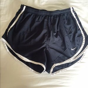 Women's Nike tempo running shorts size medium