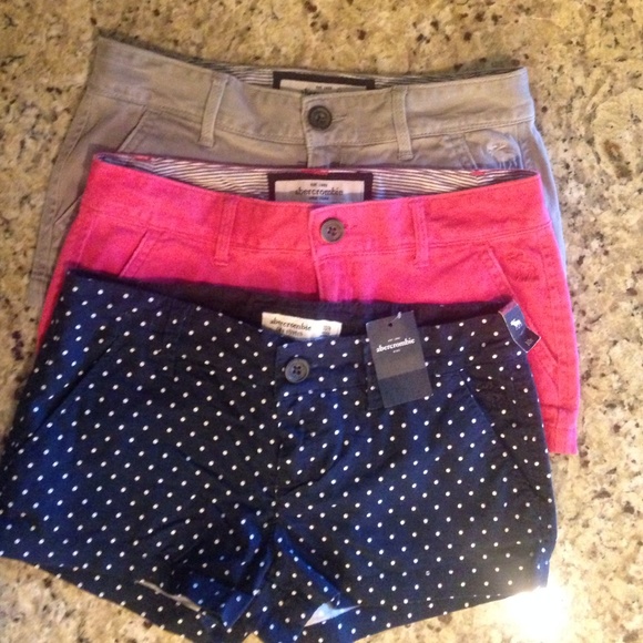 Girls Abercrombie stretch shorts size 8/10