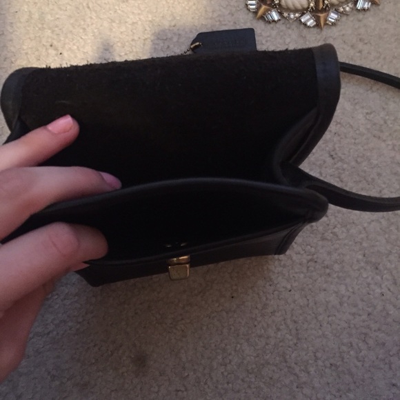 Vintage coach crossbody - Picture 3 of 4