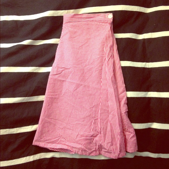 American Apparel Gingham Skirt