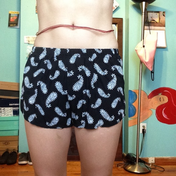 Black Paisley Patterned Shorts